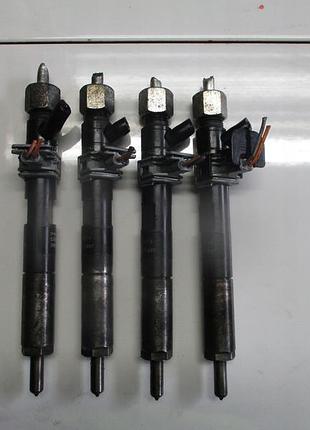 Форсунка топливная renault clio ii 1.5 dci ejbr05101d б/у оригинал