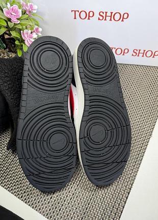 Оригинальные кроссовки nike 4