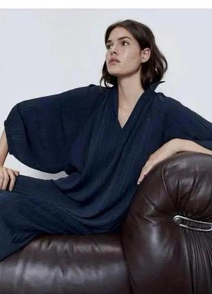 Сукня zara плісерована темно синя