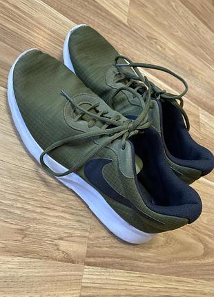 Кросівки nike