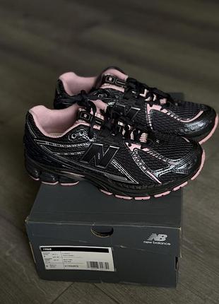 Кросівки new balance
