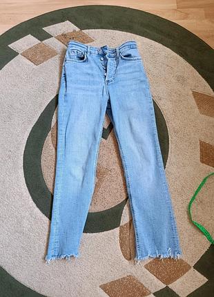 Zara джинсы стрейч 34-36р