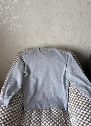 Базовий світшот uniqlo