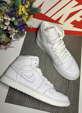 Оригинальные кроссовки jordan 1 mid white (554724-130)