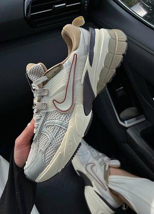Nike v2k run premium 4