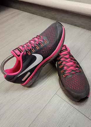 Кроссовки nike 4