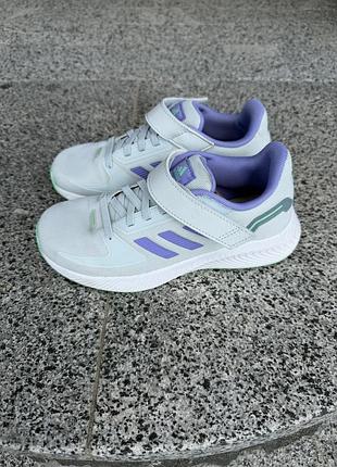 Кросівки 32 adidas для дівчинки
