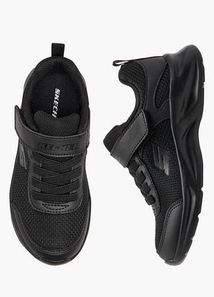 Нові кросівки для хлопчика skechers