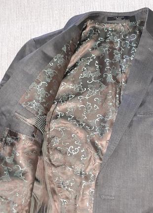 Чоловічий костюм від  ted baker. 3