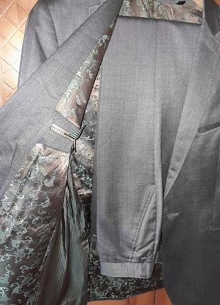 Чоловічий костюм від  ted baker. 6
