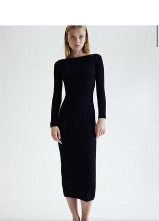 Чорне мідіплаття в рубчик zara