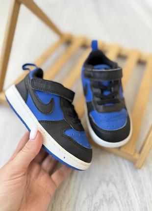Nike кросівки розмір 25