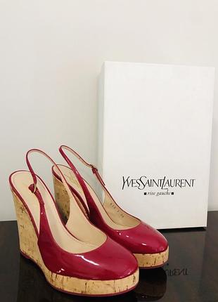 Yvessaintlaurent босоніжки 36 розмір.