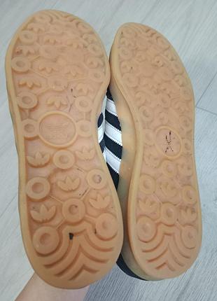 Кроссовки adidas 7