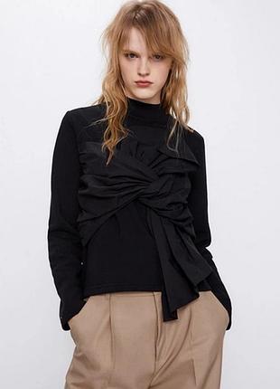 Крутой свитшот с бантом zara