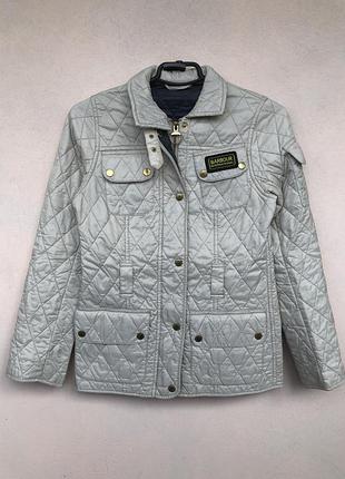 Стьобана куртка barbour