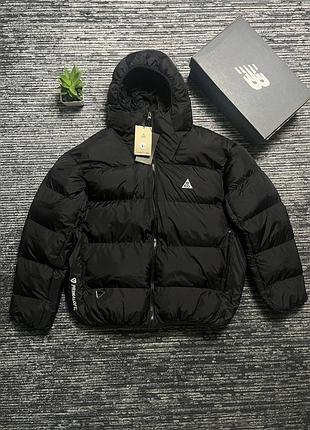 Найпопулярніший пуховик від nike acg