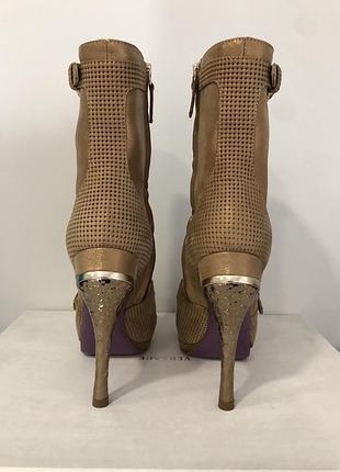Versace ботильони 36 розмір. 2