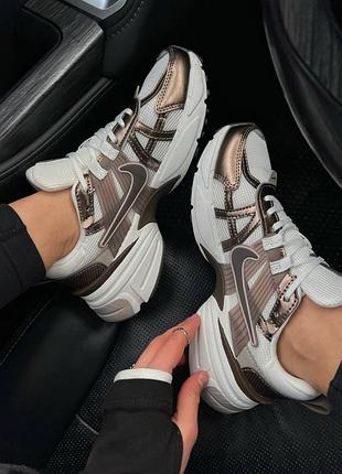 Nike v2k run premium 3