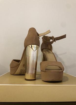 Michael kors босоніжки 36 розмір.
