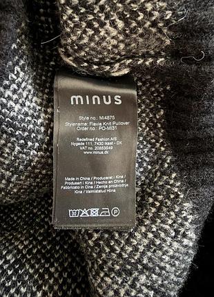 Светр minus 9