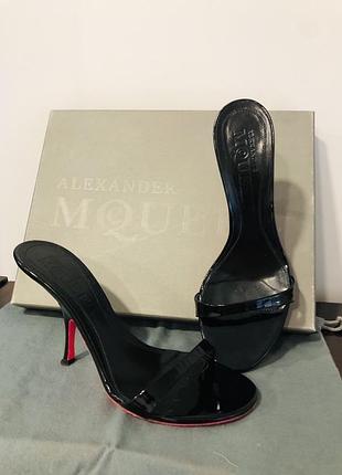 Alexander mcqueen босоніжки - панчоха 36 р. 5