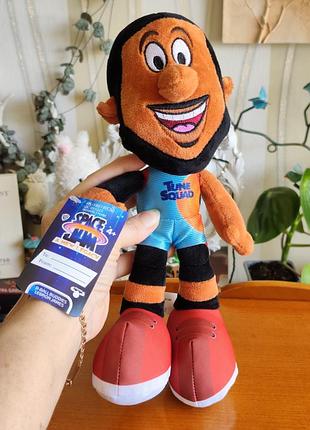 Новая игрушка леброн джеймс космический джем moose toys / lebron james space jam b-ball buddies