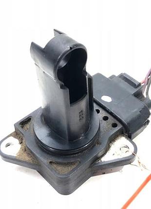 Дмрв расходомер воздуха toyota yaris ii 22204-33010 1.4, б/у оригинал