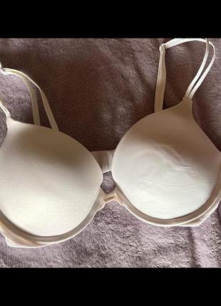 Бюст victoria’s secret