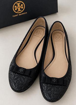 Балетки від tory burch