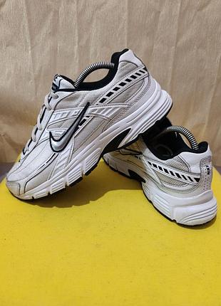 Кроссовки nike initiator