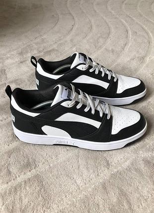 🔥 чоловічі кеди puma rebound v6 low — стильна класика у чорно-білому кольорі puma white / puma black, шкіряні чоловічі кросівки рзмір 45