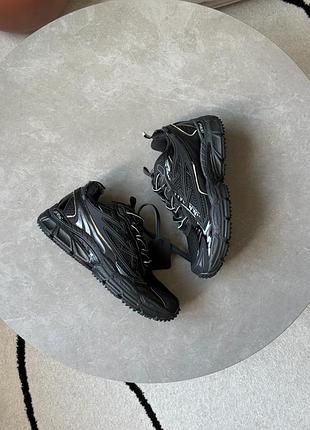 Off-white be right back black