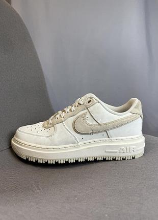 Оригінальні кросівки nike air force1 wild