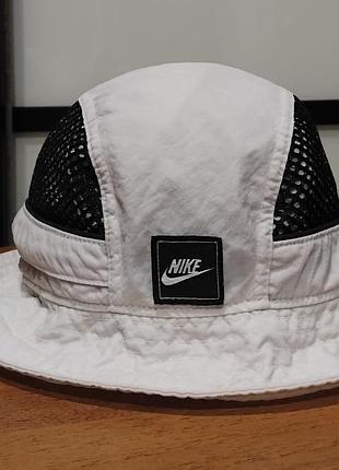 Крута біла панама nike 2