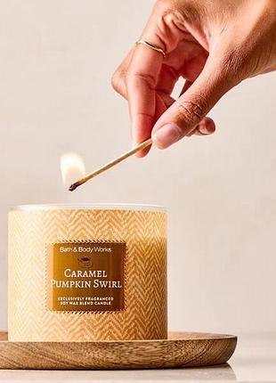 Свічка caramel pumpkin swirl bath and body works