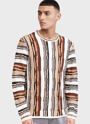 Светр у стилі coogi