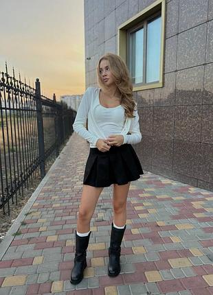 Спідниця шорти та майка з кофтою