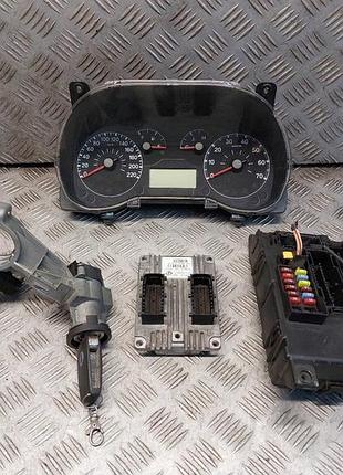 Блок управления двигателем эбу fiat grande punto i 1.2 8v 6160109807