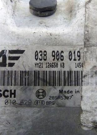 Блок управління двигуном ебу bosch 038906019 4