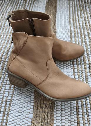 Брендові шкіряні козаки spm shoes & boots, р. 37-38. руді черевики