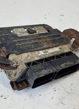 Блок управління двигуном ебу saab 93 9-3 1.9 tid 150km 55566420