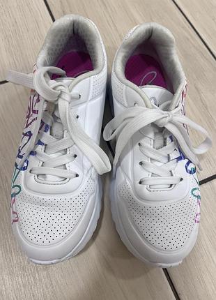 Кросівки skechers 3