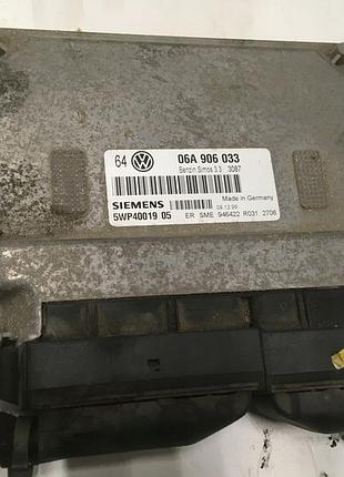 Блок управління двигуном ебу комплект стартерів volkswagen bora 1.6b 06a906033