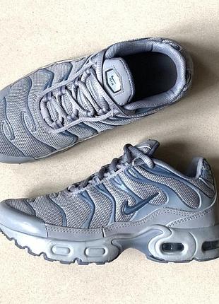 Кросівки nike air max plus оригінал