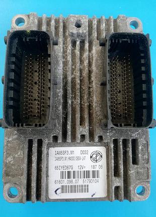 Блок управления двигателем эбу punto iaw 5sf3.m1 51793104 immo clean