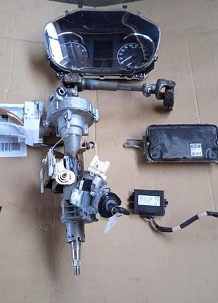 Блок управління двигуном ебу yaris iii 1.5 vvti 89661-0u170