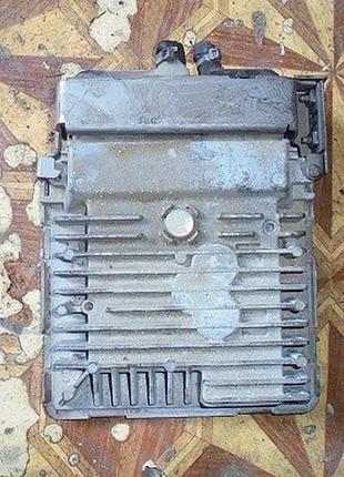 Блок управління двигуном ебу volkswagen 03l906023dq 5wp42810aa 65832099