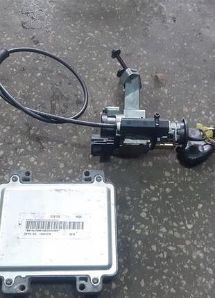 Блок управления двигателем эбу chevrolet equinox 3.4 12597269 12591279