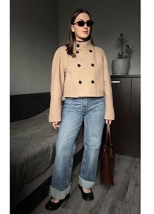 Трендове вкорочене пальто zara